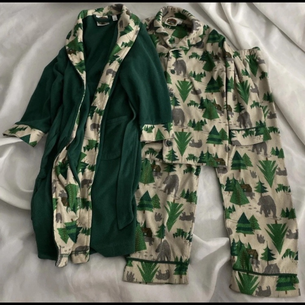 Outdoor Kids Pajama Set W Matching Robe Size 4T